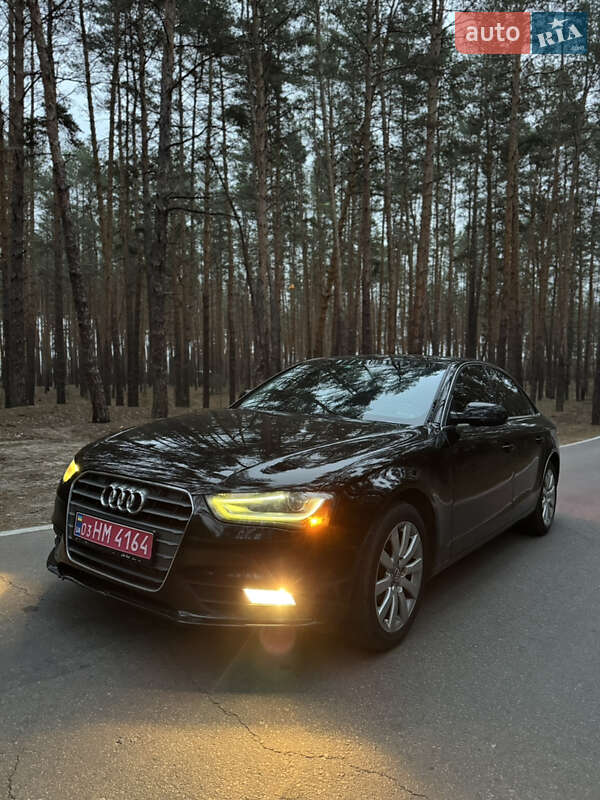 Седан Audi A4 2013 в Решетилівці