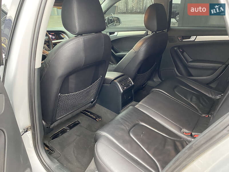 Седан Audi A4 2014 в Первомайске