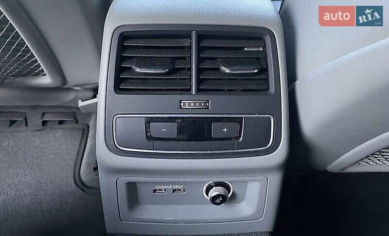 Седан Audi A4 2019 в Львове фото 16 Седан Audi A4 2019 в Львове