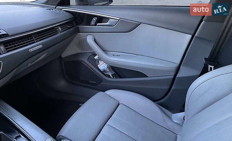 Седан Audi A4 2019 в Львове фото 14 Седан Audi A4 2019 в Львове