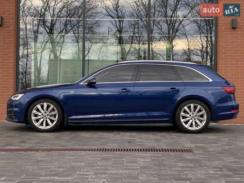 Универсал Audi A4 2018 в Киеве