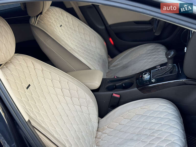 Седан Audi A4 2014 в Кропивницком