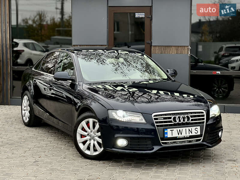 Седан Audi A4 2010 в Одессе