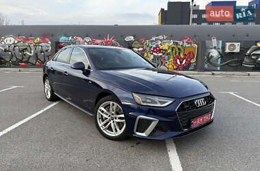 Седан Audi A4 2020 в Киеве