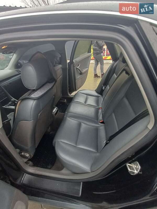 Седан Audi A4 2002 в Полонному фото 11 Седан Audi A4 2002 в Полонному