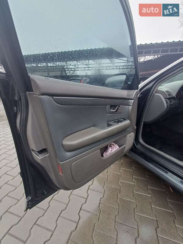 Седан Audi A4 2002 в Полонному фото 15 Седан Audi A4 2002 в Полонному