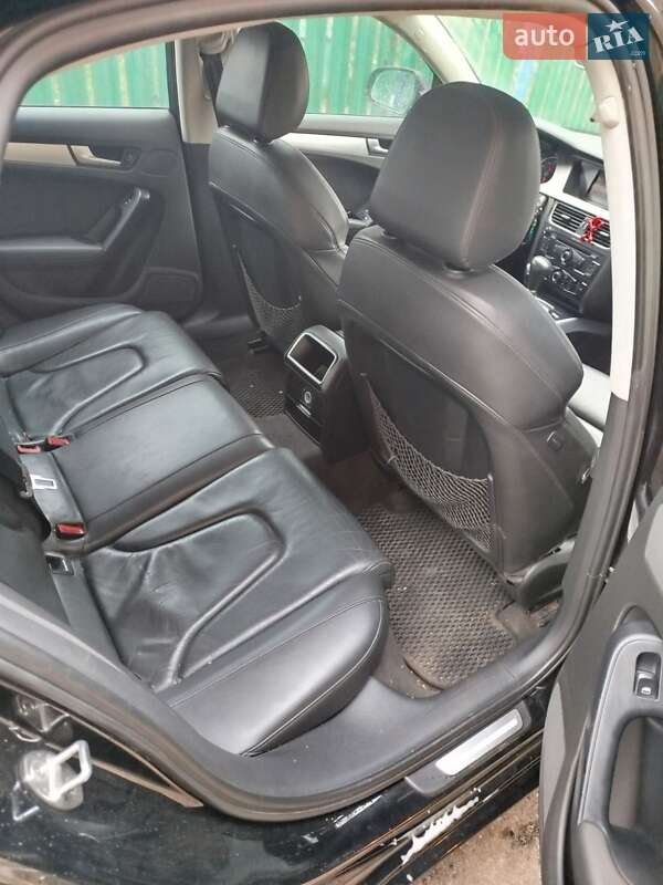 Седан Audi A4 2010 в Кагарлыке