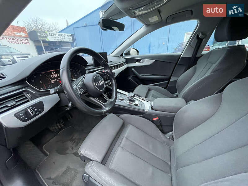 Седан Audi A4 2016 в Києві