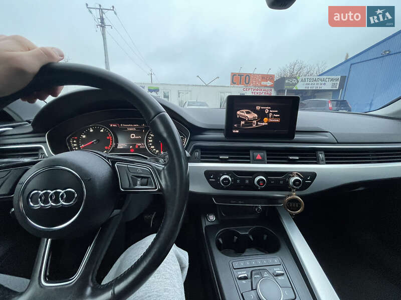 Седан Audi A4 2016 в Києві