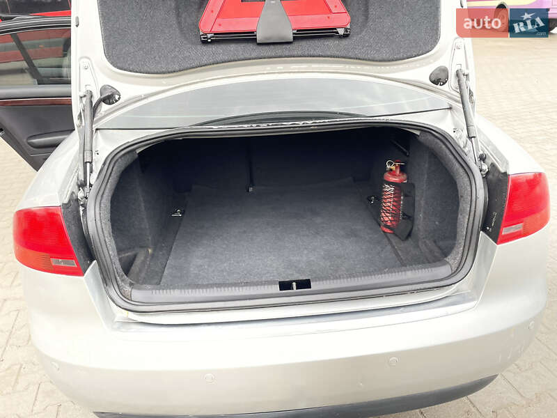 Седан Audi A4 2007 в Турке