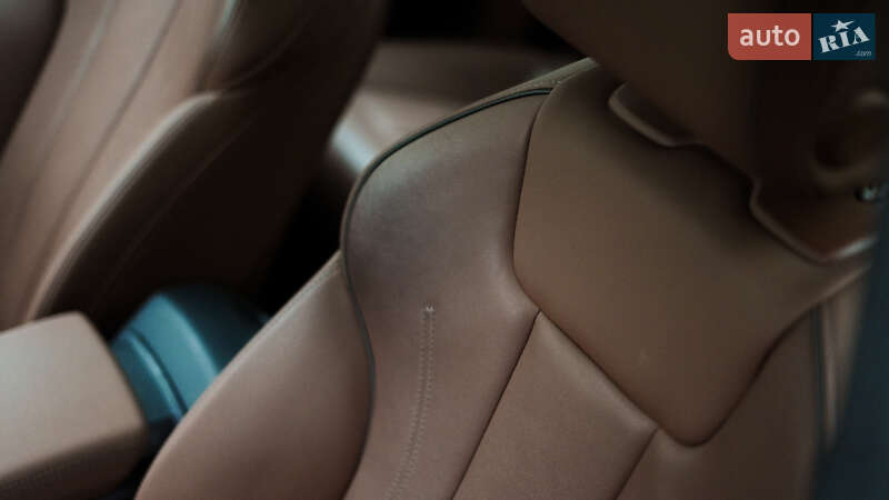 Седан Audi A4 2020 в Одессе