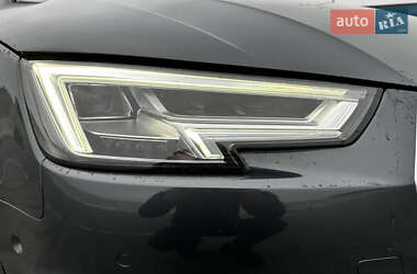 Седан Audi A4 2016 в Львове