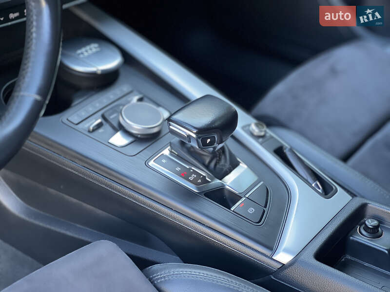 Універсал Audi A4 2016 в Львові