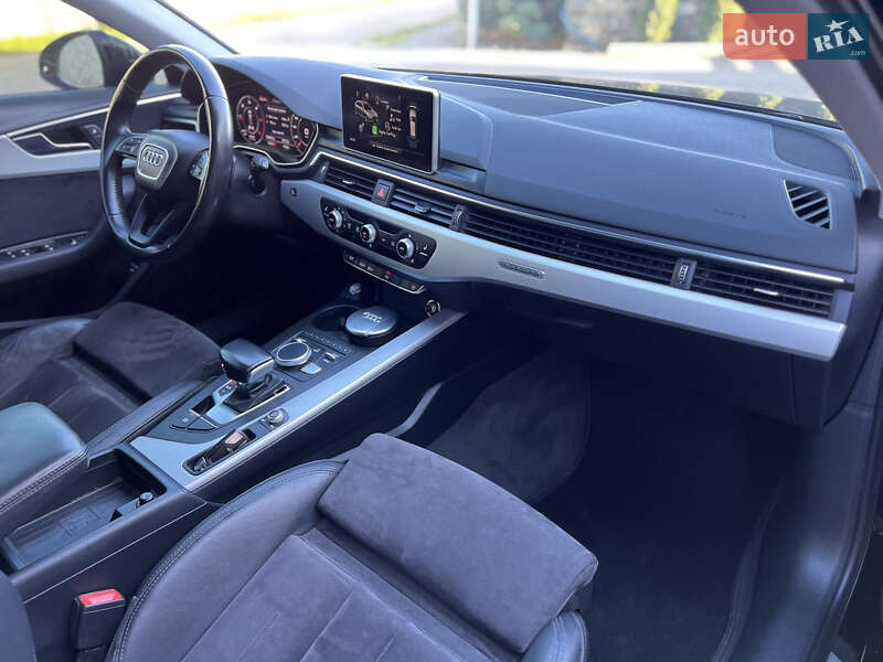 Універсал Audi A4 2016 в Львові