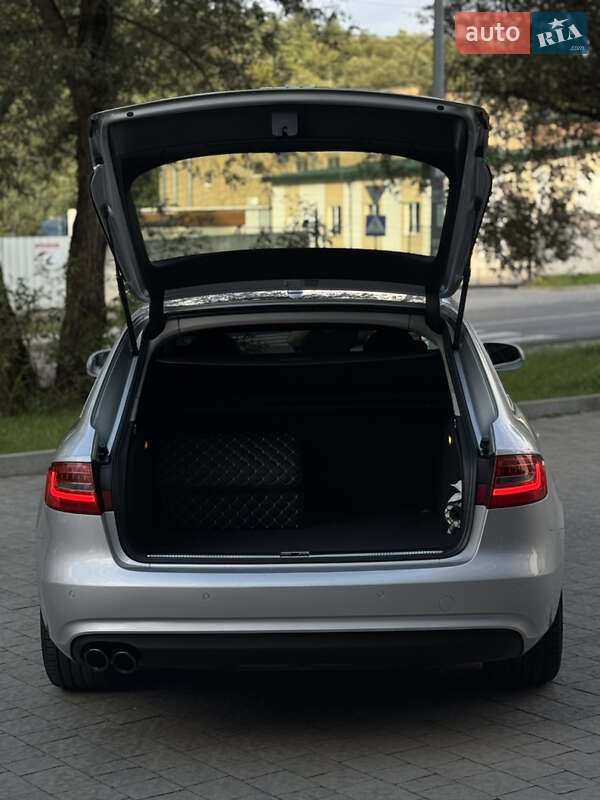 Универсал Audi A4 2012 в Новояворовске