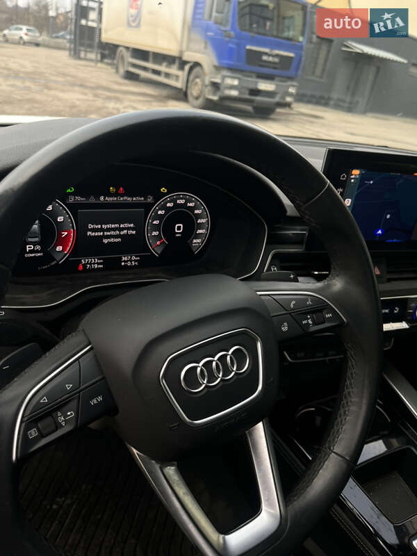 Седан Audi A4 2021 в Ивано-Франковске