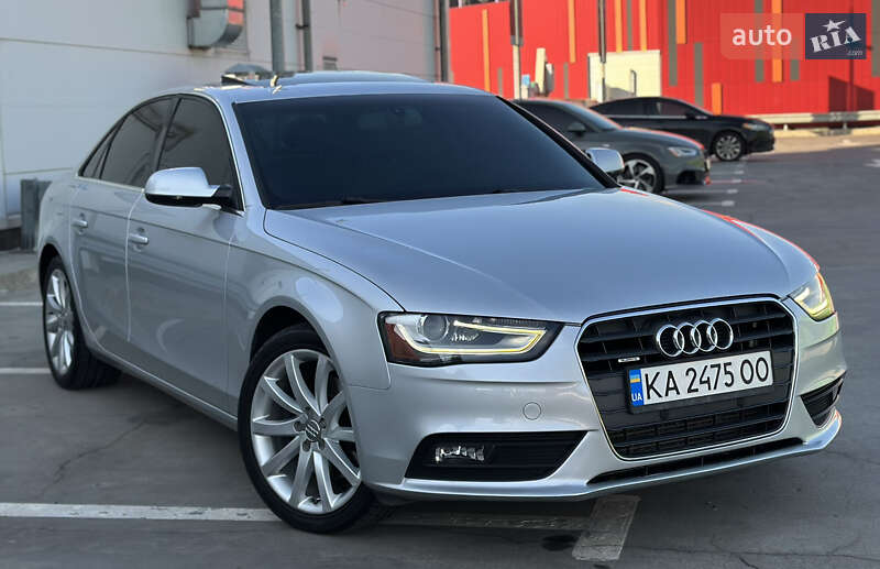 Седан Audi A4 2013 в Киеве