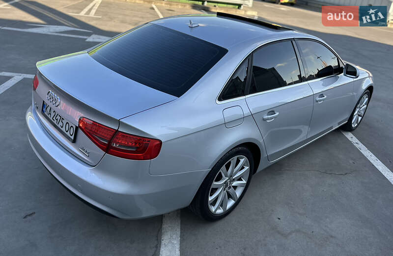 Седан Audi A4 2013 в Киеве