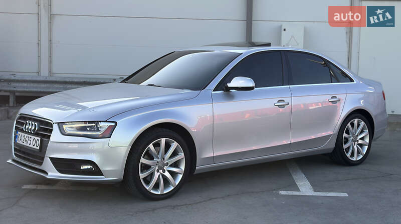 Седан Audi A4 2013 в Киеве