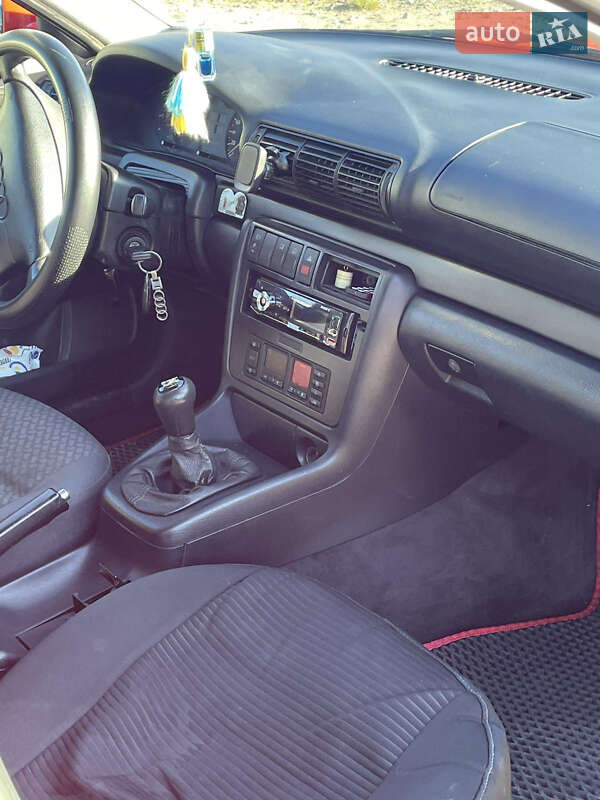 Универсал Audi A4 1996 в Бердичеве фото 5 Универсал Audi A4 1996 в Бердичеве