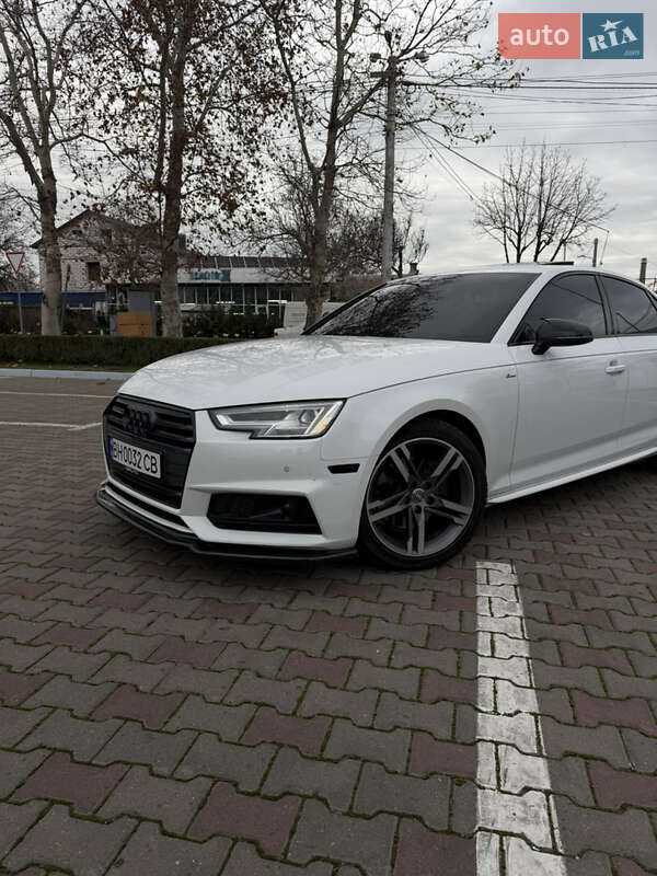 Седан Audi A4 2018 в Одесі