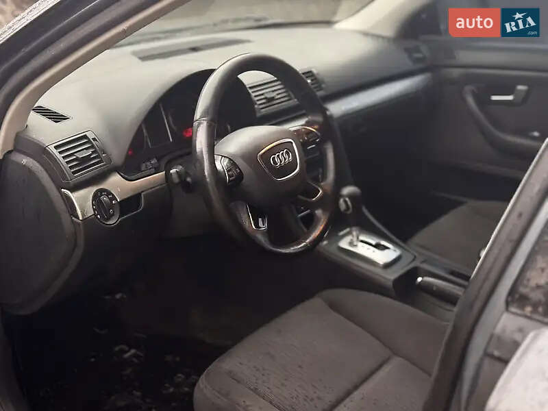 Седан Audi A4 2002 в Хмельницькому