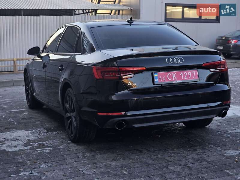 Седан Audi A4 2017 в Львове