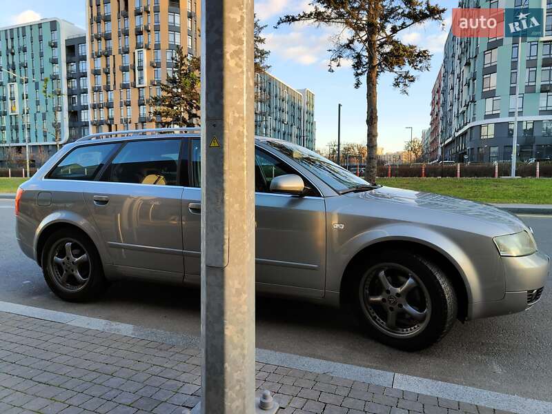 Універсал Audi A4 2004 в Києві