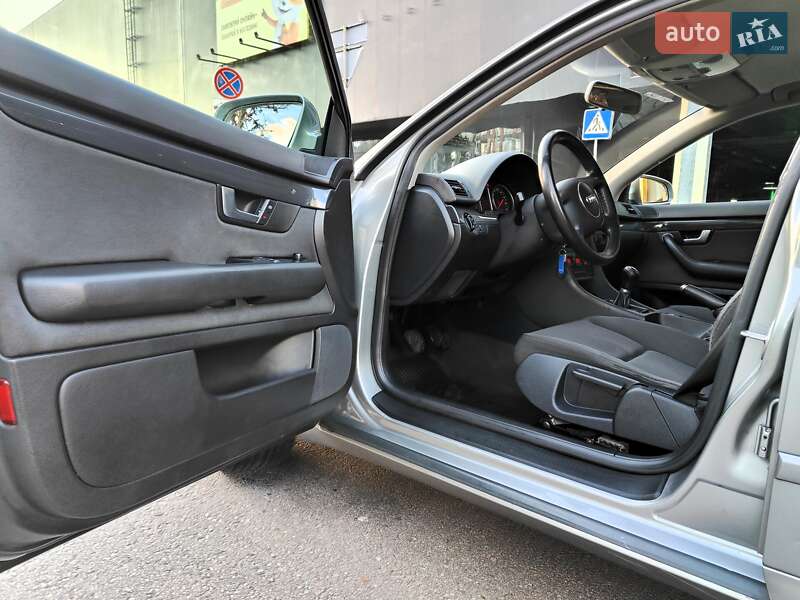 Універсал Audi A4 2004 в Києві