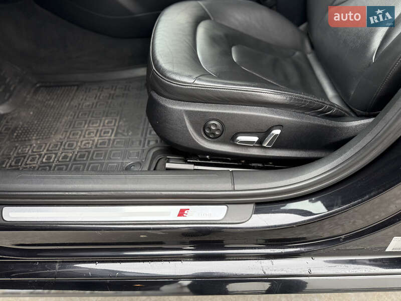 Седан Audi A4 2014 в Киеве фото 28 Седан Audi A4 2014 в Киеве