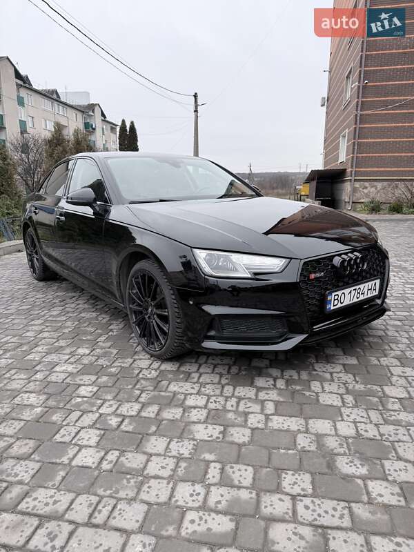Седан Audi A4 2019 в Тернополе