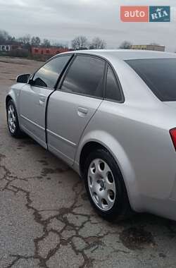 Седан Audi A4 2004 в Прилуках