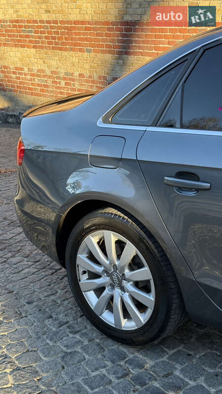 Седан Audi A4 2012 в Львове фото 6 Седан Audi A4 2012 в Львове