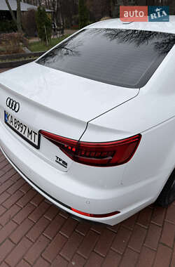 Седан Audi A4 2016 в Киеве