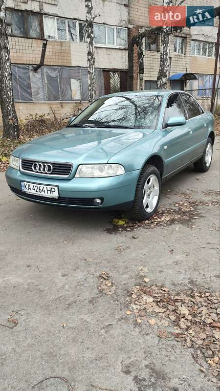 Седан Audi A4 1999 в Глевахе
