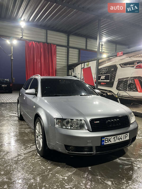 Універсал Audi A4 2003 в Києві