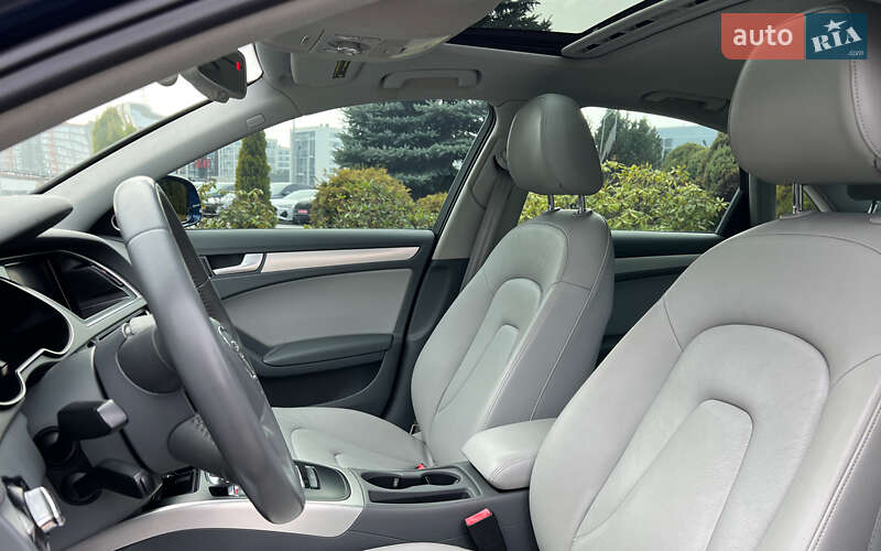 Седан Audi A4 2013 в Львові