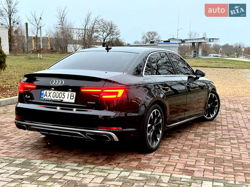 Седан Audi A4 2019 в Харкові