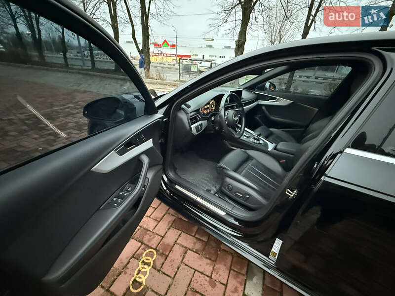 Седан Audi A4 2019 в Харкові
