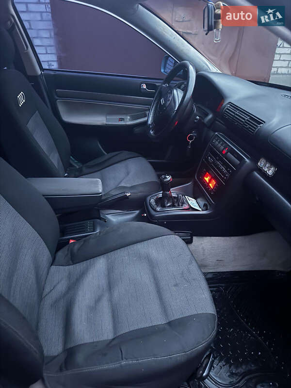 Седан Audi A4 1997 в Киеве фото 7 Седан Audi A4 1997 в Киеве