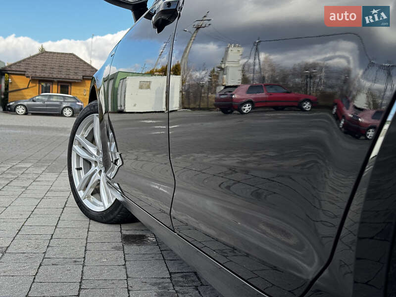 Универсал Audi A4 2018 в Стрые