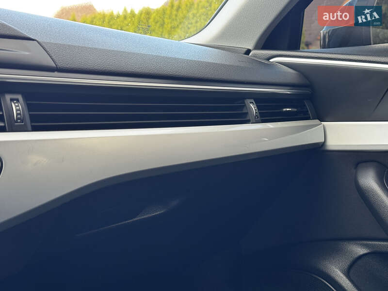 Универсал Audi A4 2018 в Стрые