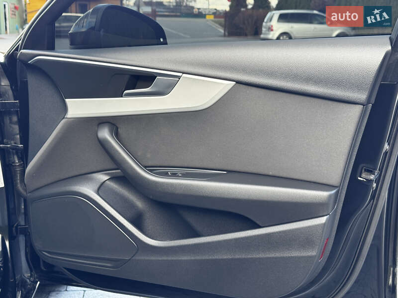 Универсал Audi A4 2018 в Стрые