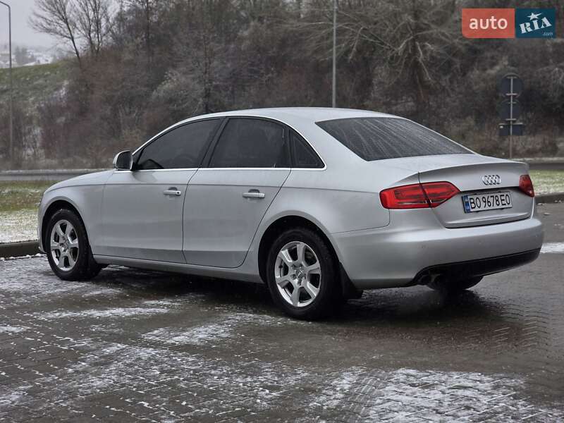 Седан Audi A4 2008 в Тернополе