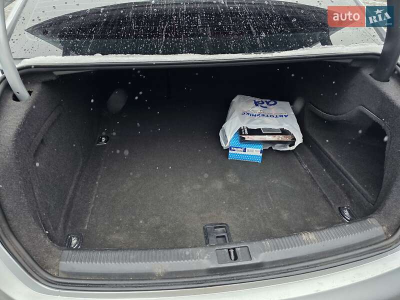 Седан Audi A4 2008 в Тернополе