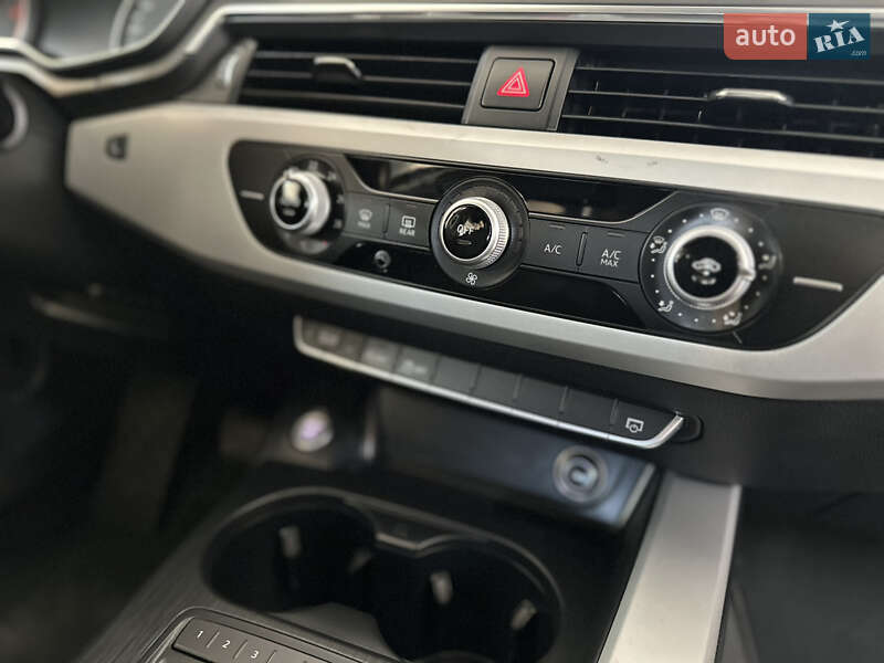 Универсал Audi A4 2016 в Дрогобыче