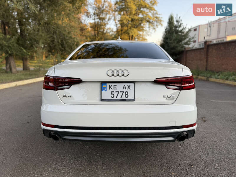 Седан Audi A4 2018 в Днепре