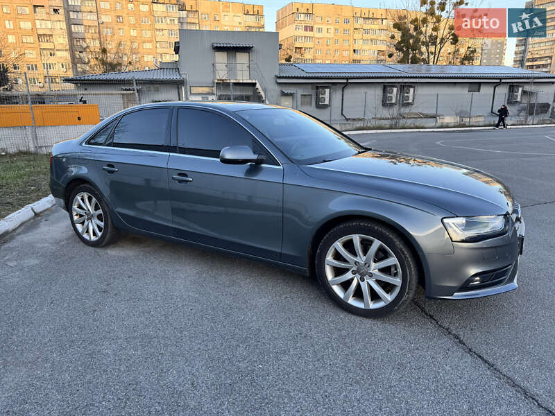 Седан Audi A4 2013 в Львове фото 3 Седан Audi A4 2013 в Львове