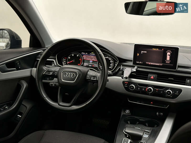 Універсал Audi A4 2019 в Луцьку
