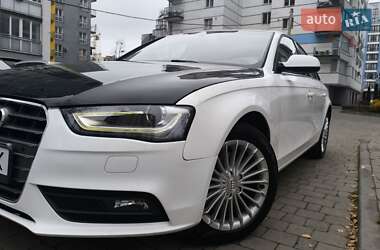 Седан Audi A4 2014 в Івано-Франківську